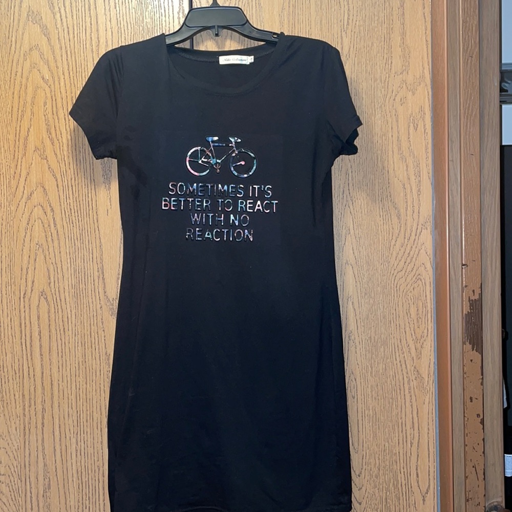 🔥Sale🔥..beautiful black T shirt dress/knee length